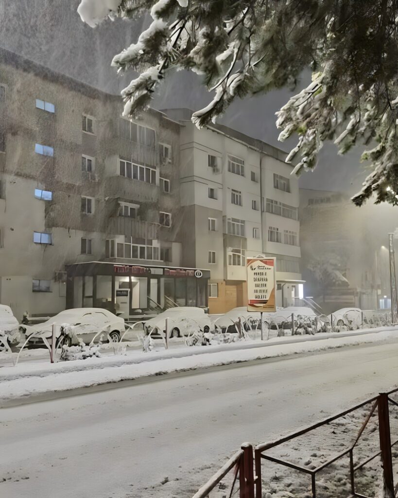 A venit IARNA oficial în România! Orașele în care ninge de astăzi, 15 octombrie