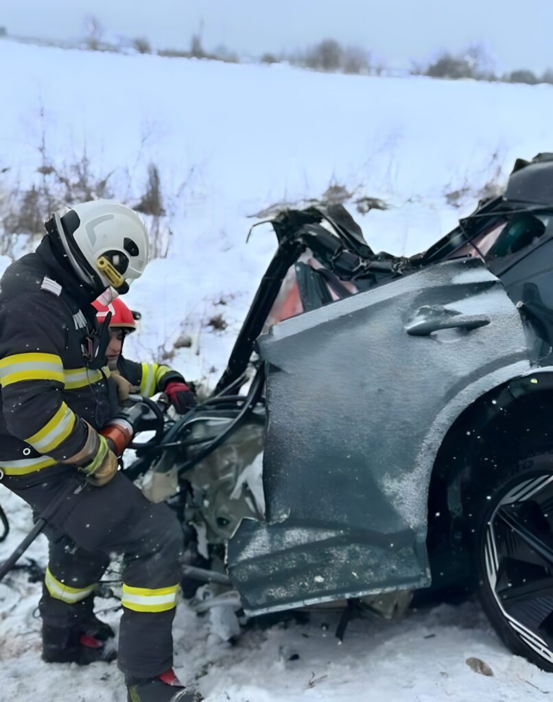 Accident șocant pe Centura Timișoarei! Un șofer a fost pur și simplu decapitat, după ce mașina lui s-a izbit violent de un TIR