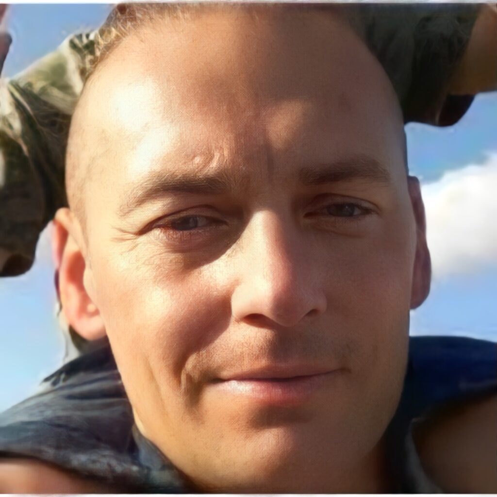 Tatăl a murit la înmormântarea fiului său. Inima nu i-a mai rezistat de durere